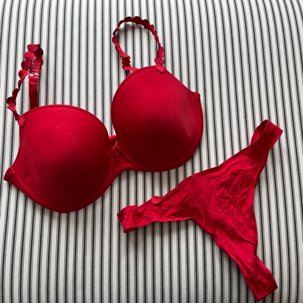 COPY - Prima Donna Bra and Thong Set, NWOT, 34E/L